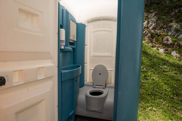 Types of Portable Toilets We Offer in Harlingen, TX